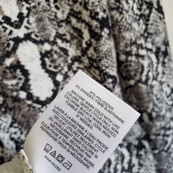 Express Snakeskin Print Puff Sleeve Top Black/White Size Women's XS Keyhole Back - Picture 10 of 10